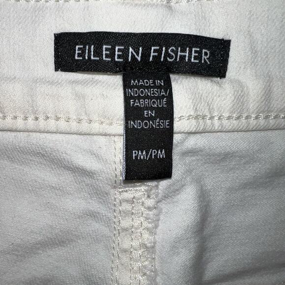 Eileen Fisher White Jeans Raw Fringe Hem Size Petite M 24” inseam - Picture 4 of 9